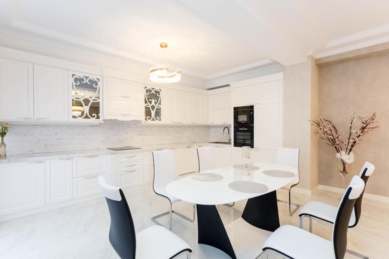 Апартаменты Rustaveli Residence1 Тбилиси Экстерьер фото